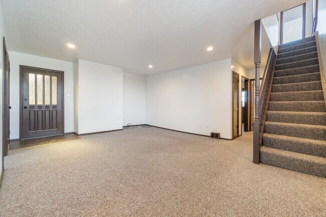 Building Photo - 4312 Lydia St