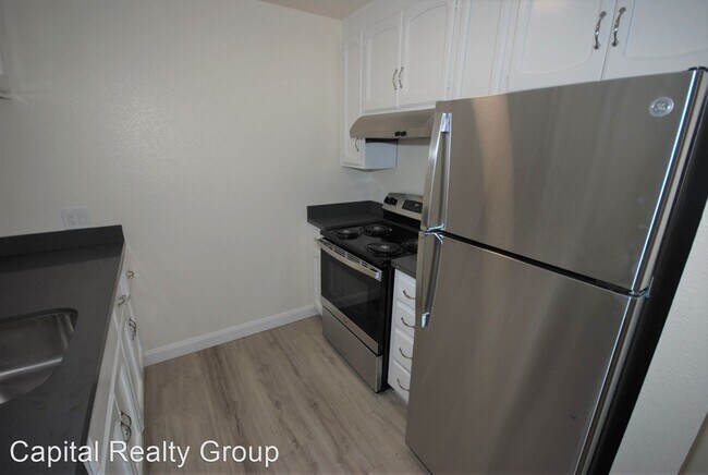 Building Photo - 1111 Mission Rd