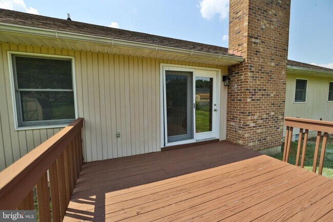 Building Photo - 13929 Green Mountain Dr