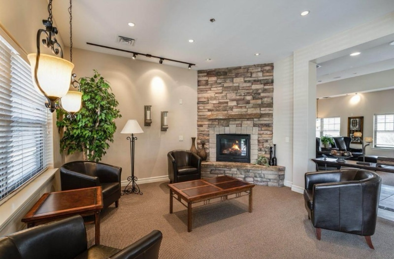 Building Photo - 205 Meadow Vista Loop