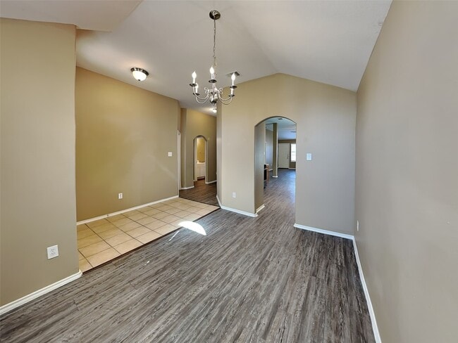 Building Photo - 18494 Sunrise Pines Dr