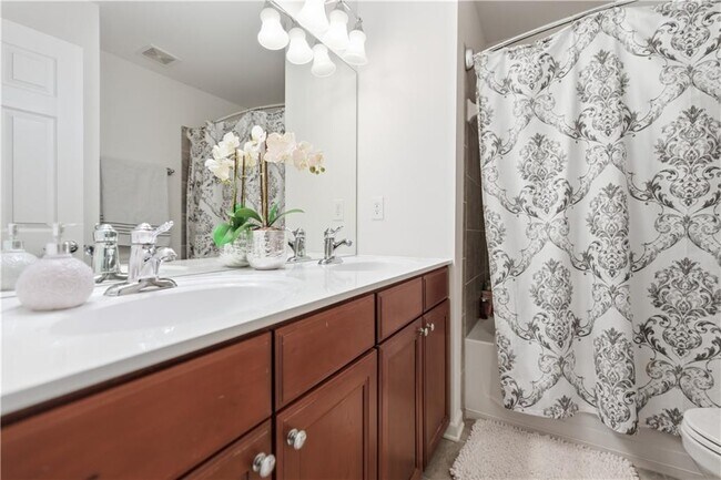 Building Photo - 4953 Colchester Ct