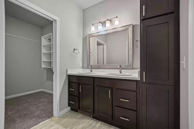 Master Bath - 4354 Eagle Ridge Ln