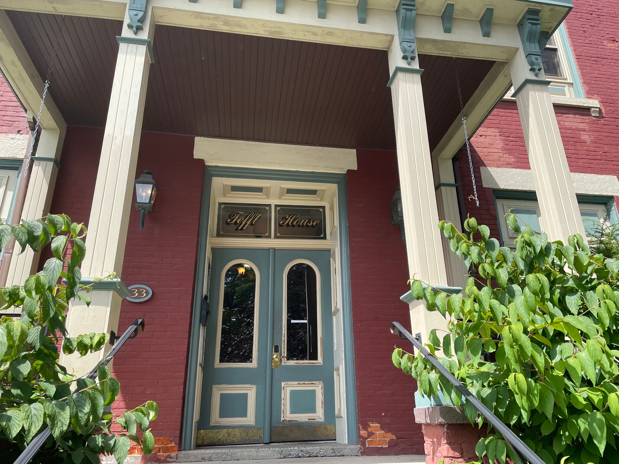 Building Photo - 33 Franklin St