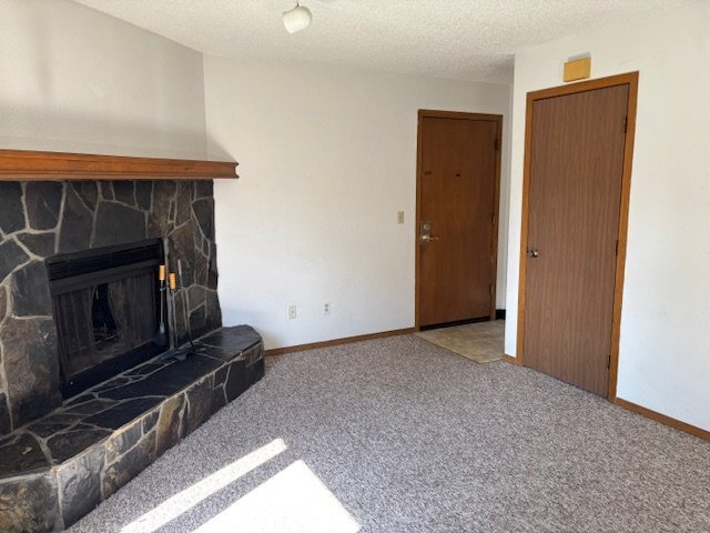 Building Photo - 1180 Golden Dawn Cir