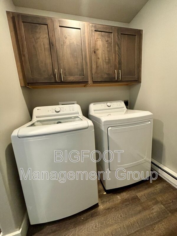 Building Photo - 7995 Avocet Dr