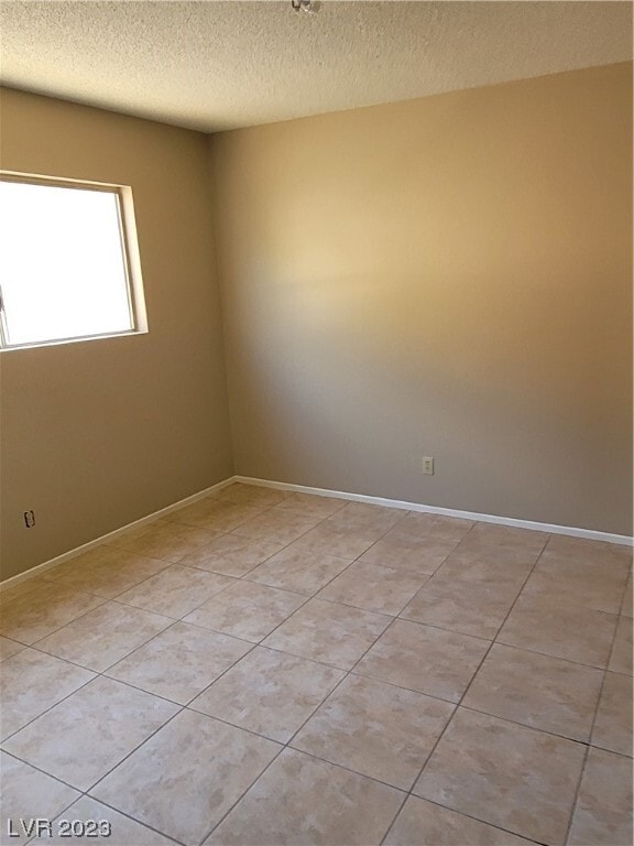 Building Photo - 1111 Arapaho Way