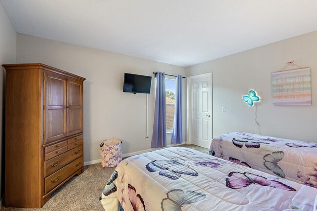 Building Photo - 346 Riggs Cir