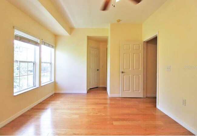 Building Photo - 7560 Plantation Cir