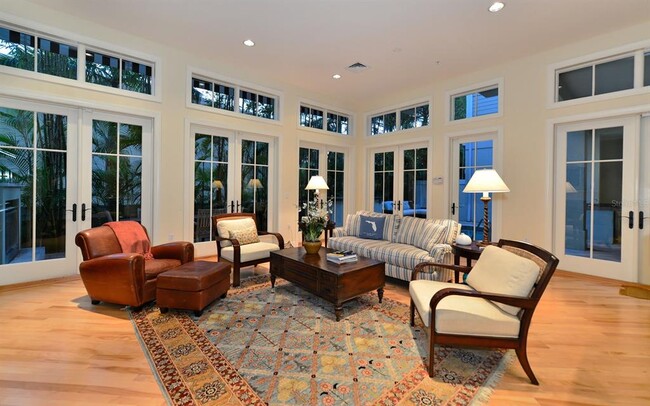 Building Photo - 1080 Seagrove Ln