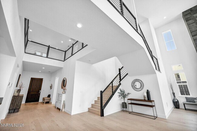 Building Photo - 5445 Side Saddle Trail