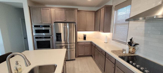 Building Photo - 4331 Greenhorn Wy