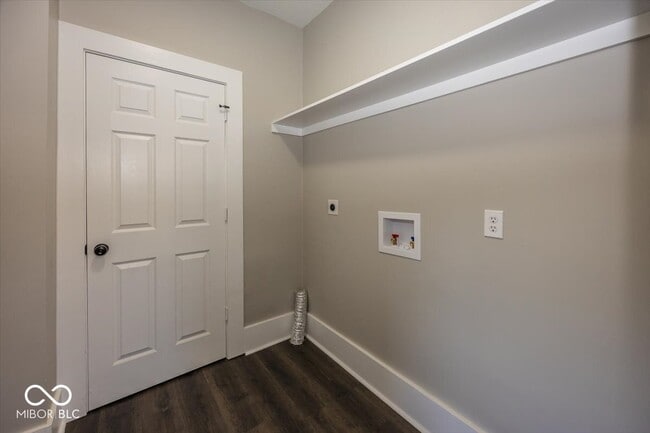 Building Photo - 343 S Walcott St