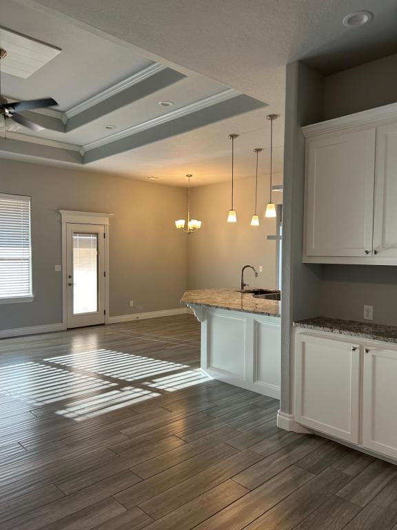 Building Photo - 13102 Shadow Ridge Dr