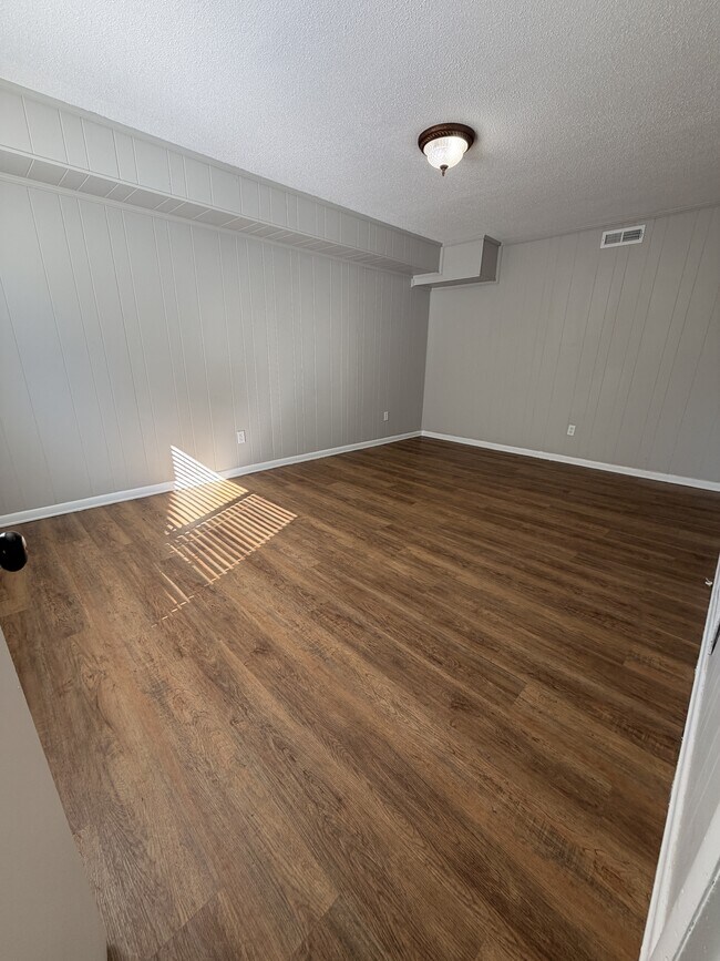 Building Photo - 6701 Indus Way