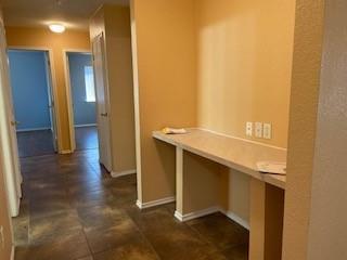 Building Photo - 1820 Southridge Ln