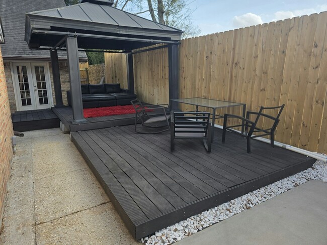 Building Photo - 2022 Michel Delving Rd