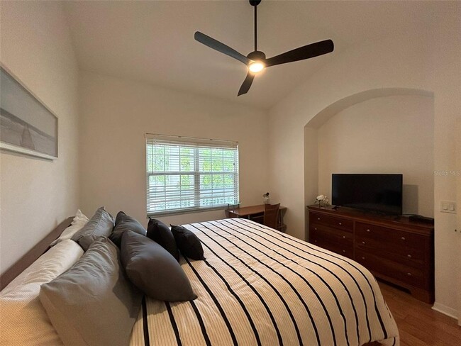 Building Photo - 3803 54th Dr W