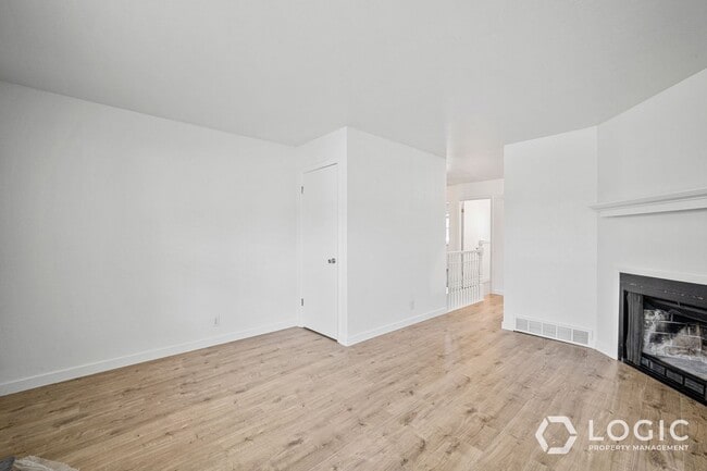 Building Photo - 820 W 1175 S