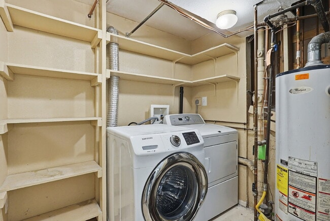 Building Photo - $2,145.95, 4-bed, 2-bath, located in Colorado Springs with WAIVED APPLICATION FEES