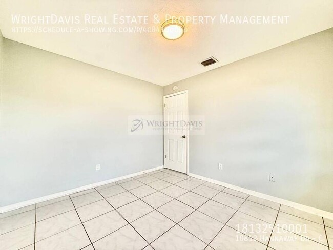 Building Photo - 10812 Hannaway Dr