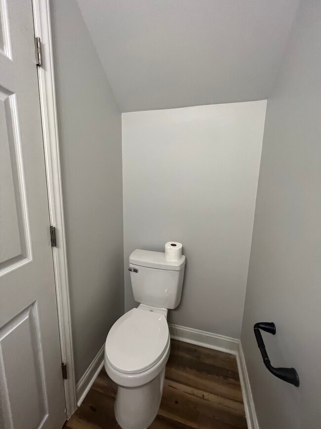 Building Photo - 2621 Macgregor Downs Rd