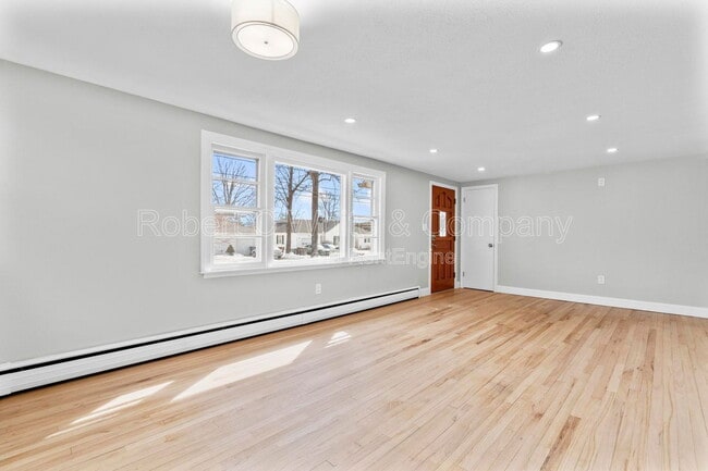 Building Photo - 19 Casper Ct