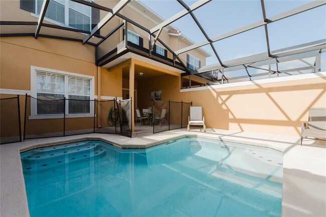Building Photo - 8961 Majesty Palm Rd