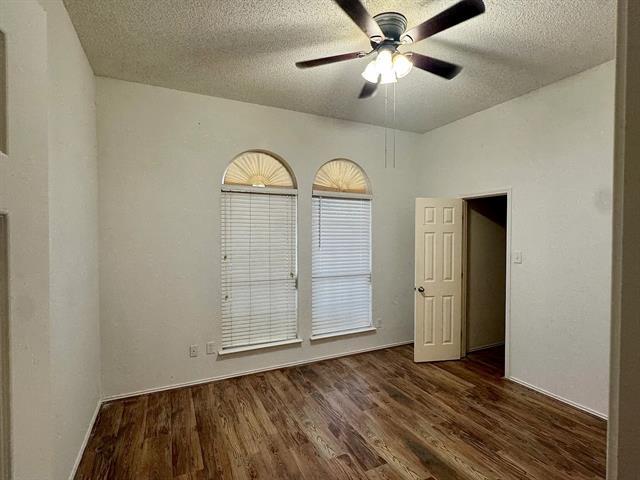 Building Photo - 105 Fieldwood Ct