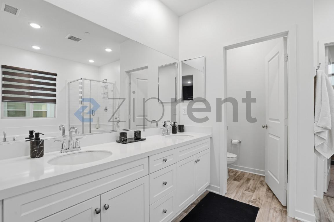 Building Photo - 1607 Jedediah Pl