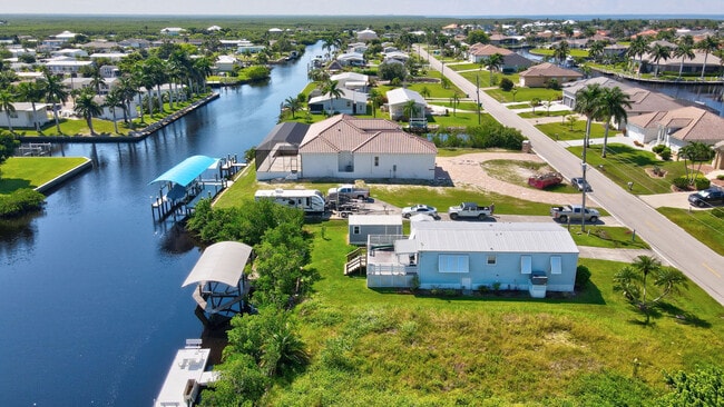 Building Photo - 4730 Almar Dr