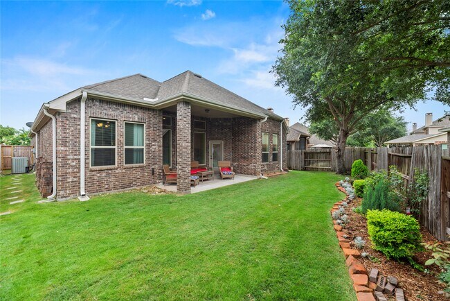 Building Photo - 28706 Hemlock Red Ct