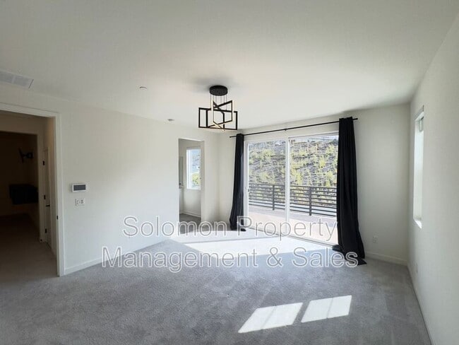 Building Photo - 35245 Orchard Trails