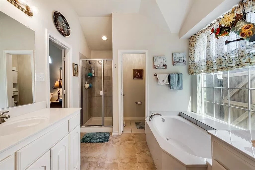 Building Photo - 7112 Brekenridge Dr