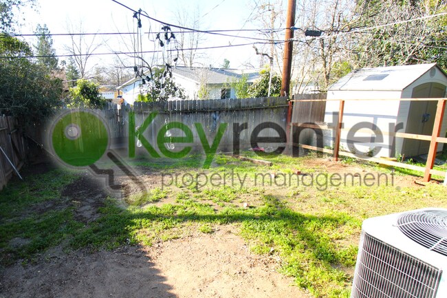 Building Photo - 5634 Clark Ave