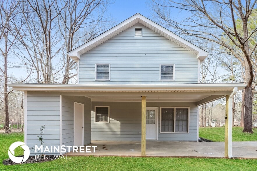 Primary Photo - 170 Woodcrest Dr