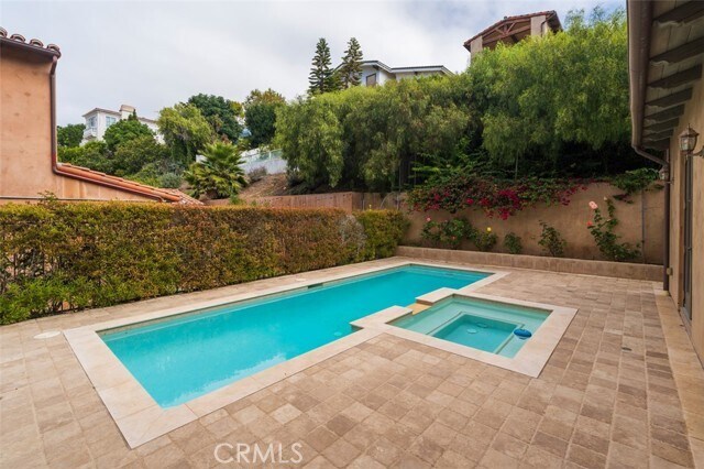 Building Photo - 7307 Lunada Vista