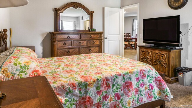 Building Photo - 3-BEDROOM LENNAR HOME IN NORTHEAST CROSSING