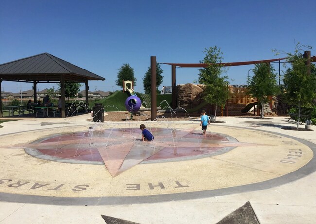 Building Photo - 8745 Ironwood Hill