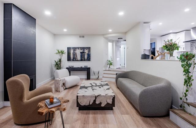 Building Photo - 2630 Pirineos Way