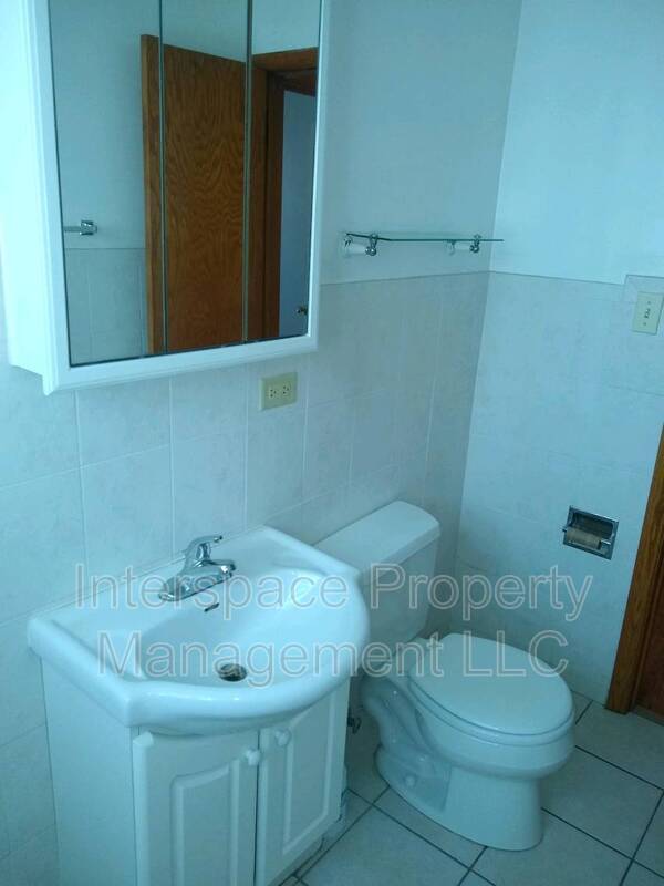 Building Photo - 9957 Cicero - 108