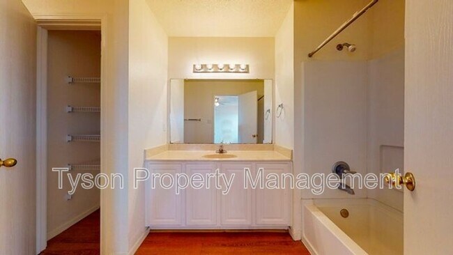 Building Photo - 3541 Lavender Meadows Dr NE