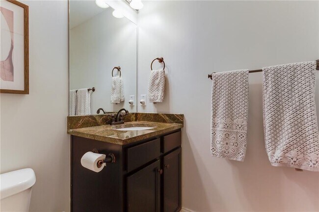 Building Photo - 2357 Cortez Way NE