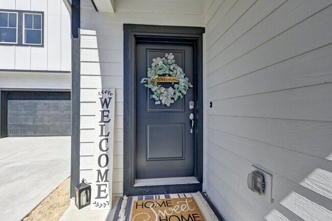 Building Photo - 5875 Spring Breeze Drive Colorado Springs,...