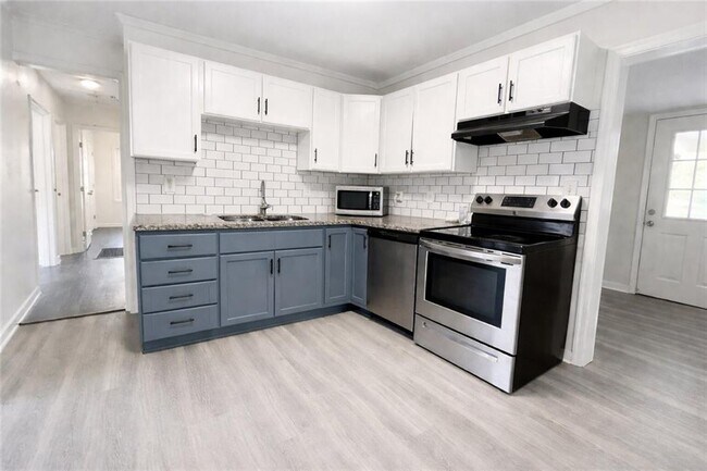 Building Photo - 610 Wilshire Ave