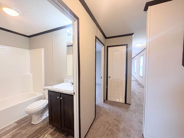 Building Photo - 10694 State Rte 762