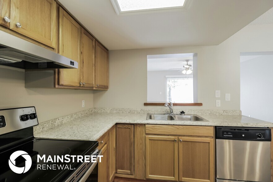 Building Photo - 1580 Liberty Tree Rd