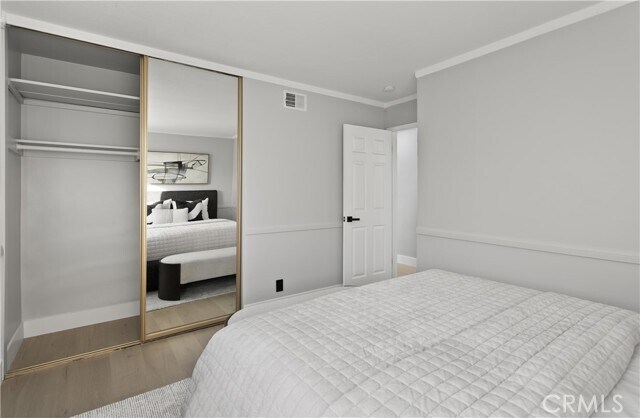 Building Photo - 9882 Kings Canyon Dr