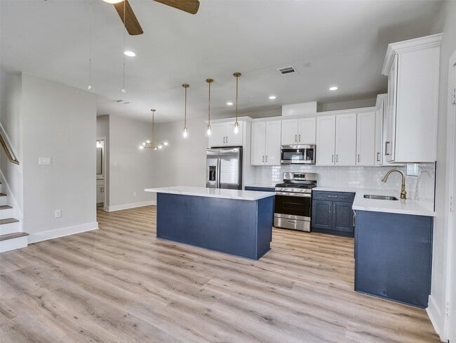 Building Photo - 4713 Talina Way