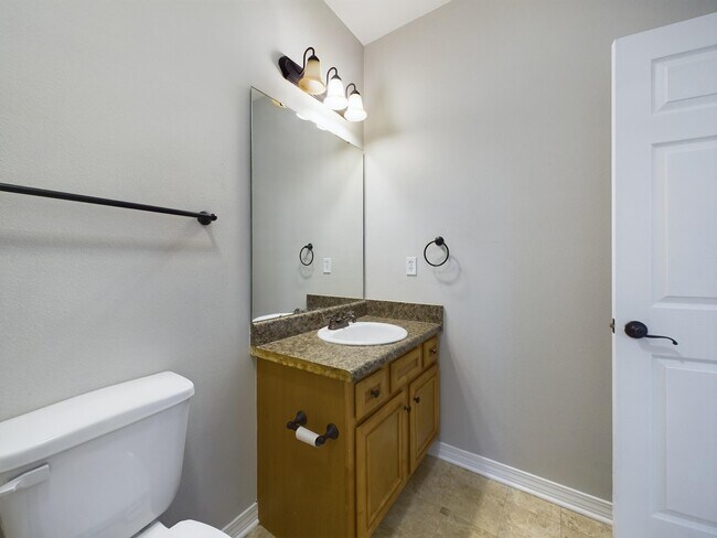Building Photo - 143 Creve Core Dr